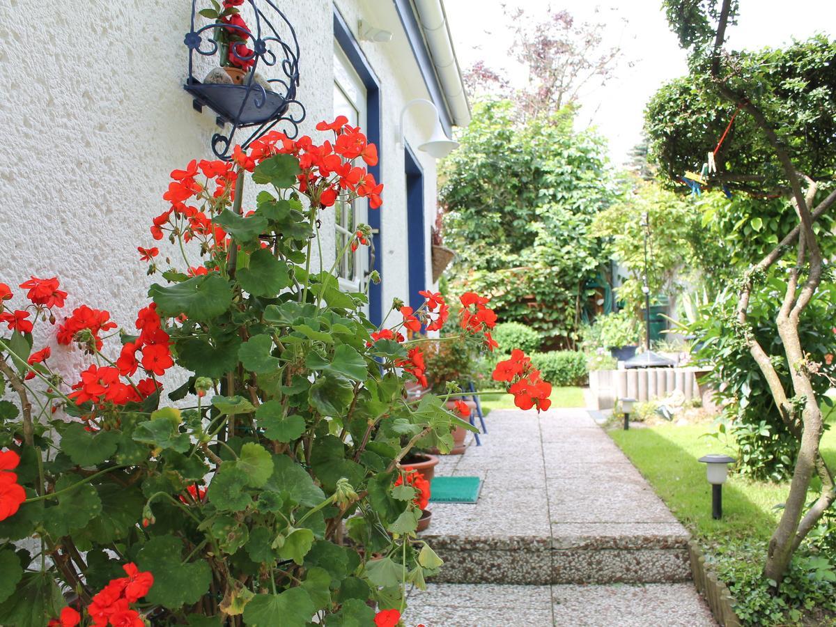 Attractive Bungalow In Damshagen Near The Sea Exterior photo